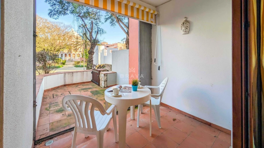 Apartamento T2 para Venda em Quarteira Foto 20