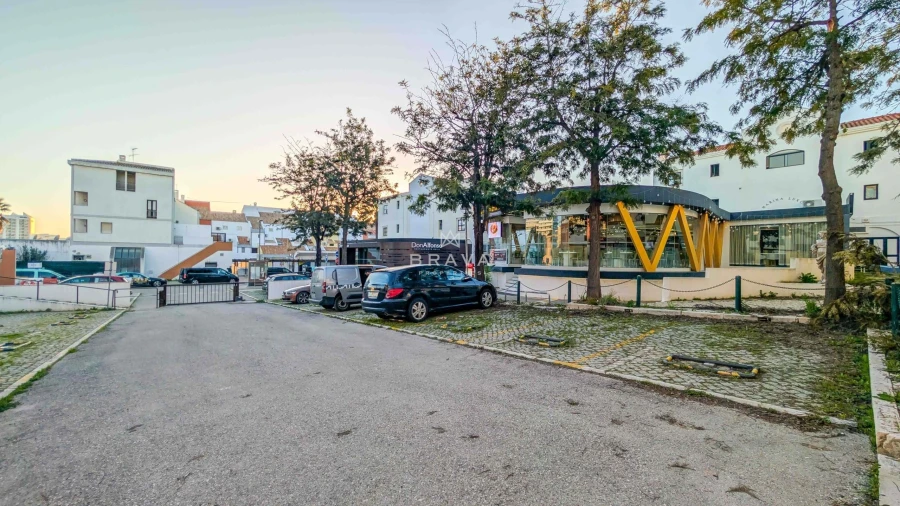 Apartamento T2 para Venda em Quarteira Foto 39