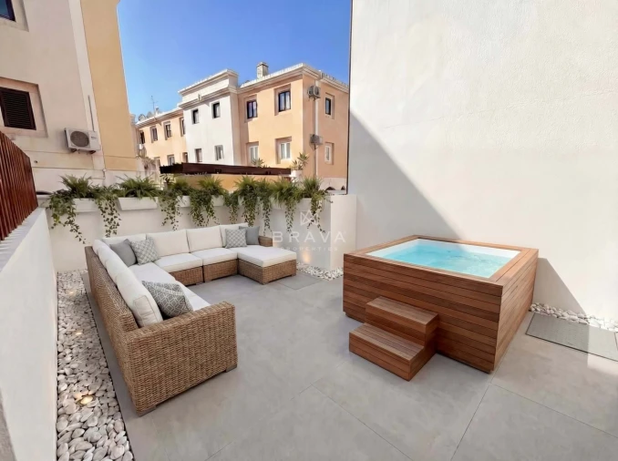 Apartamento T2 para Venda em Quarteira Foto 10