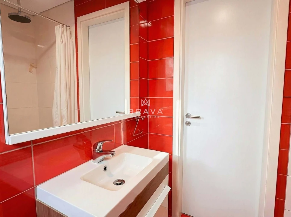 Apartamento T2 para Venda em Quarteira Foto 40