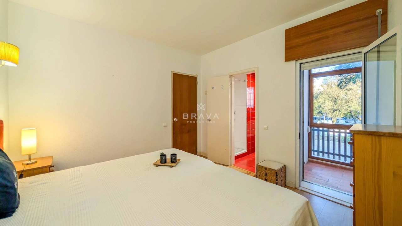Apartamento T2 para Venda em Quarteira Foto 33