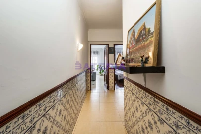 Apartamento T2 para Venda em Loures