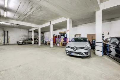 Apartamento T2 para Venda em Loures