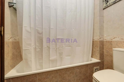 Apartamento T2 para Venda em Loures