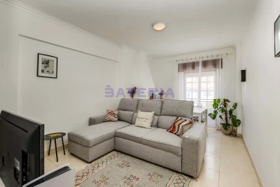 Apartamento T2 para Venda em Loures