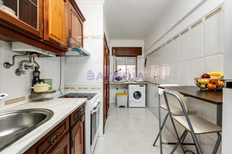 Apartamento T2 para Venda em Loures Foto 19