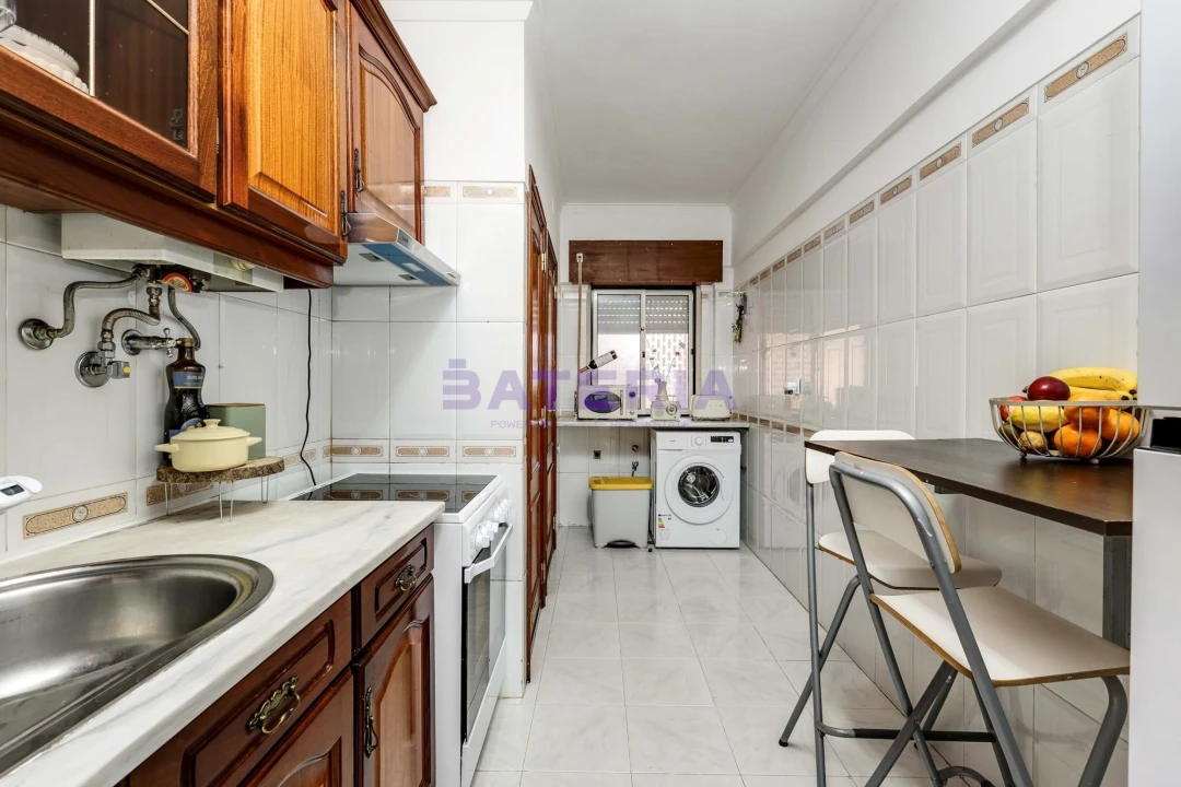 Apartamento T2 para Venda em Loures Foto 19