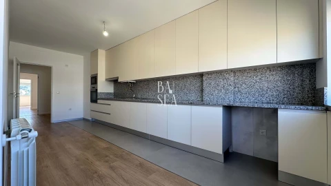 Apartamento T3 para Venda em Nogueira, Fraião e Lamaçães