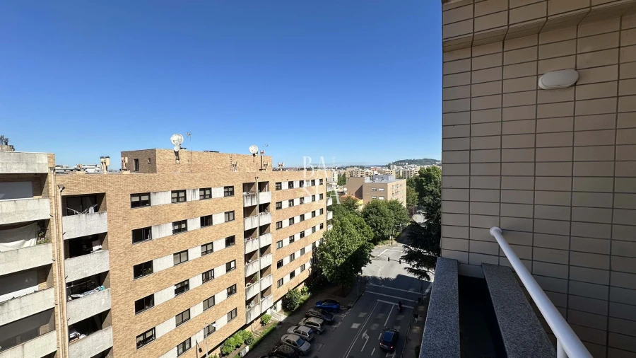 Apartamento T3 para Venda em Nogueira, Fraião e Lamaçães Foto 20