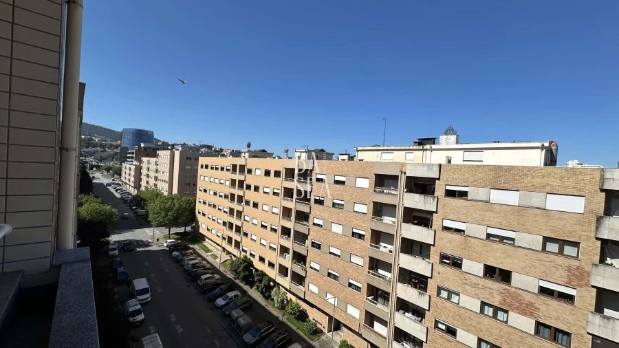 Apartamento T3 para Venda em Nogueira, Fraião e Lamaçães Foto 19