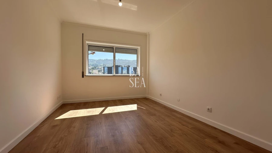 Apartamento T3 para Venda em Nogueira, Fraião e Lamaçães Foto 12