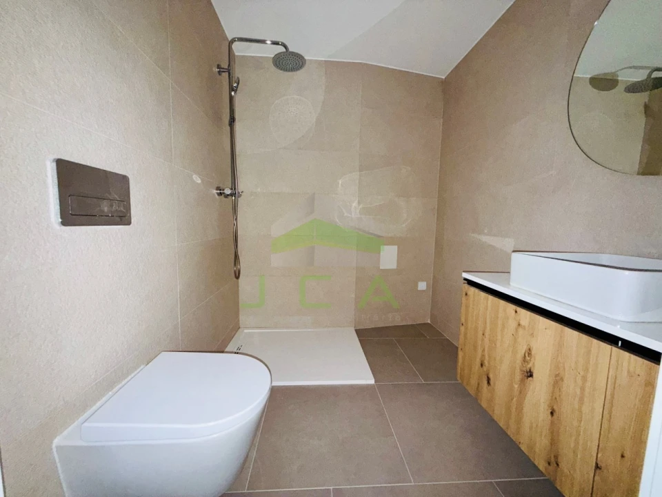 Apartamento T1 para Venda em Leiria, Pousos, Barreira e Cortes Foto 7
