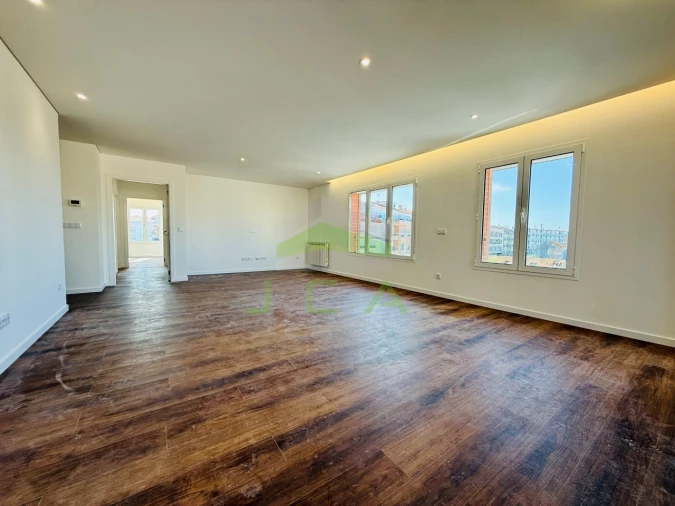 Apartamento T3 para Venda em Marinha Grande Foto 13