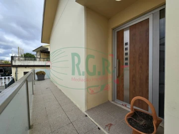 Moradia T3 para Venda em Gondomar (São Cosme), Valbom e Jovim