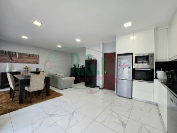 Moradia T3 para Venda em Gondomar (São Cosme), Valbom e Jovim