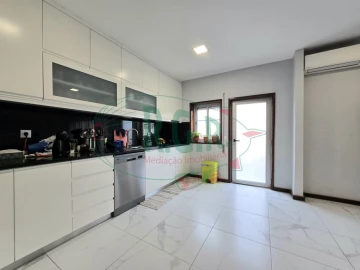 Moradia T3 para Venda em Gondomar (São Cosme), Valbom e Jovim