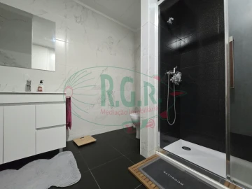 Moradia T3 para Venda em Gondomar (São Cosme), Valbom e Jovim