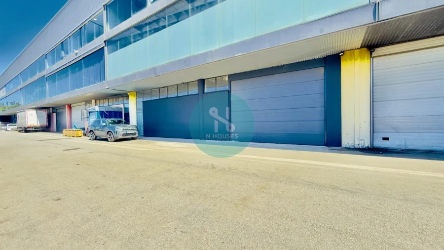 Armazém para Arrendamento em Sequeira Foto 2