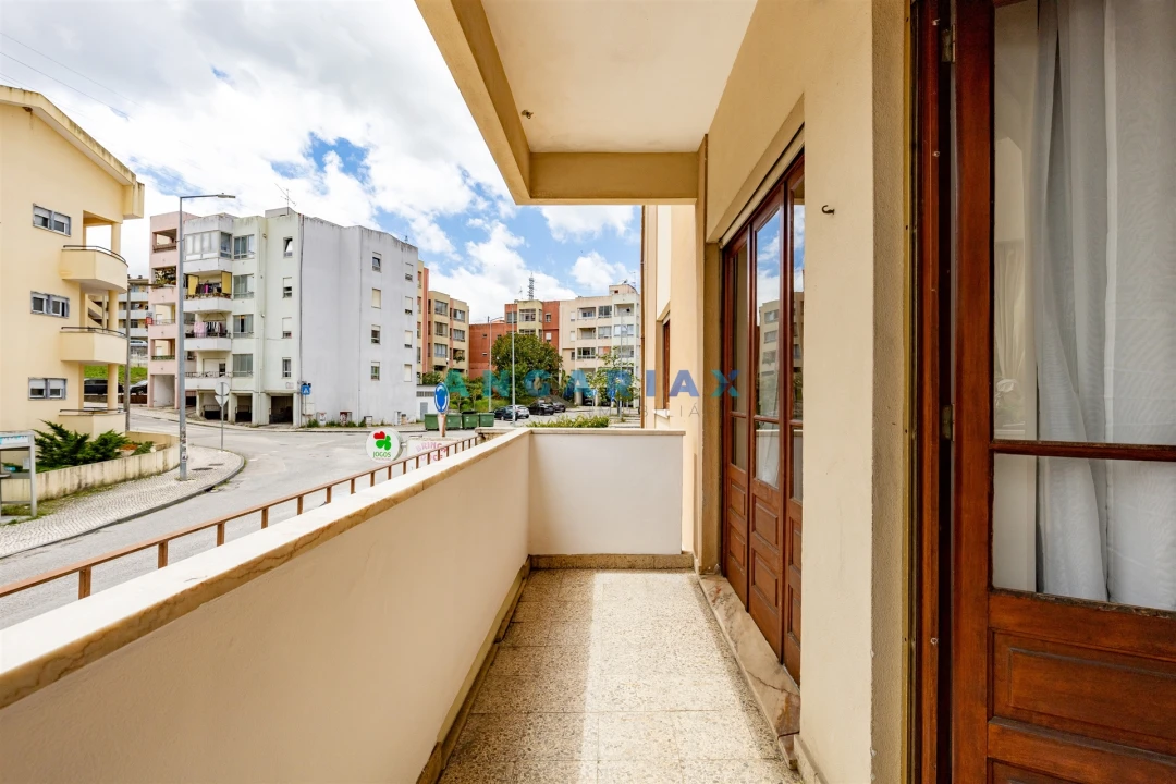 Apartamento T3 para Venda em Eiras e São Paulo de Frades Foto 17