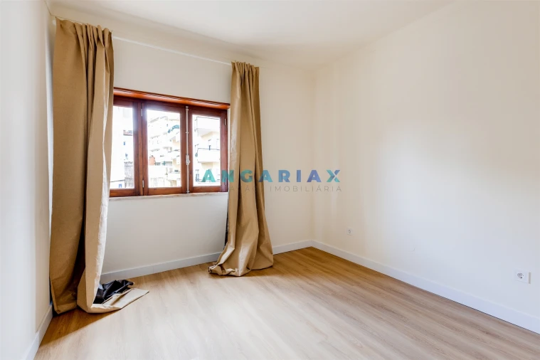 Apartamento T3 para Venda em Eiras e São Paulo de Frades Foto 14
