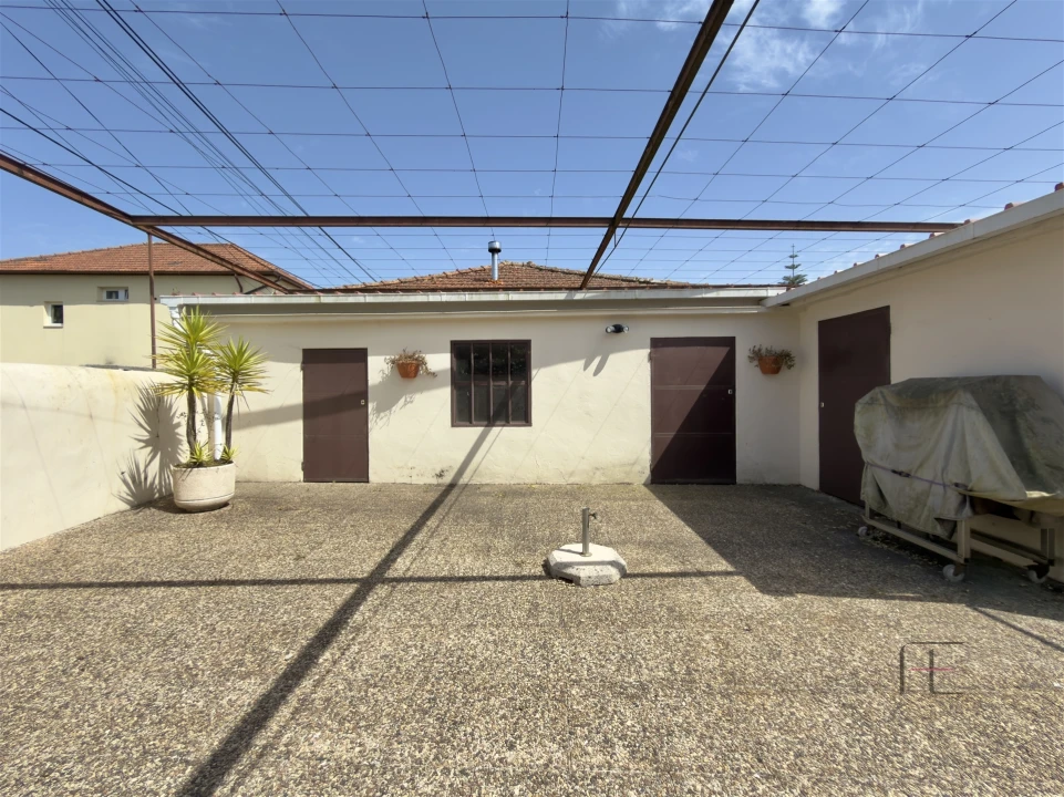 Moradia T2 para Venda em Vila Nova da Telha Foto 33