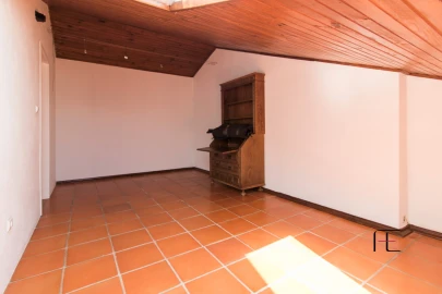 Apartamento T2 para Venda em Aradas
