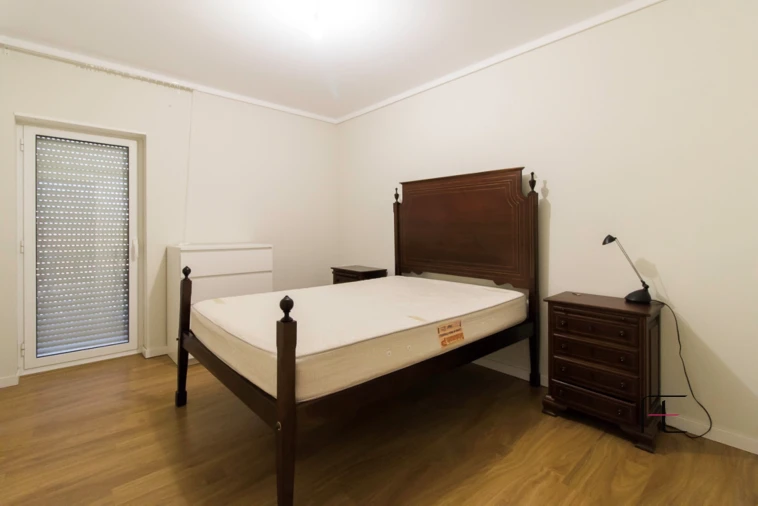 Apartamento T2 para Venda em Aradas Foto 8