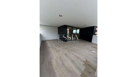 Apartamento T2 para Venda em Gondomar (São Cosme), Valbom e Jovim