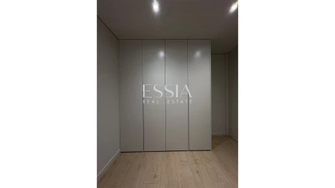 Apartamento T2 para Venda em Gondomar (São Cosme), Valbom e Jovim