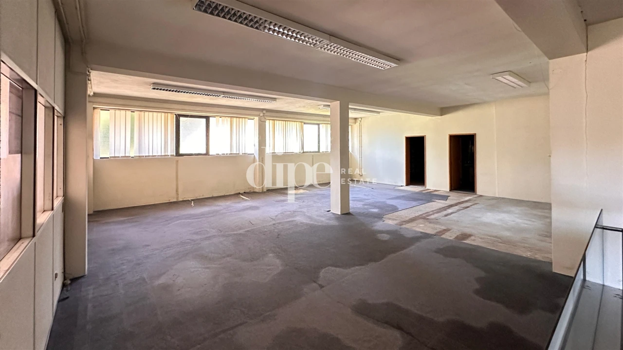 Armazém para Arrendamento em Polvoreira Foto 4