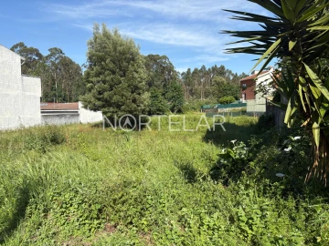 Terreno para Venda em Castêlo da Maia