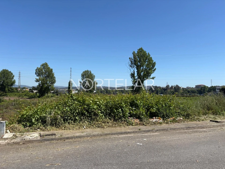 Terreno para Venda em Ribeirão Foto 2