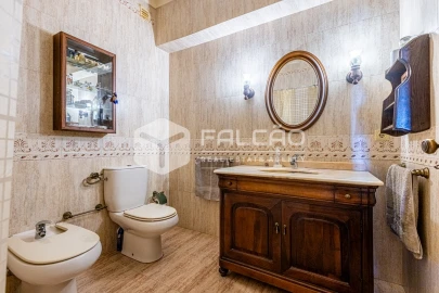 Apartamento T4 para Venda em Marvila, Ribeira Santarém, São Salvador, São Nicolau
