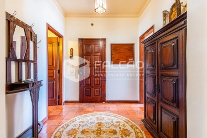 Apartamento T4 para Venda em Marvila, Ribeira Santarém, São Salvador, São Nicolau