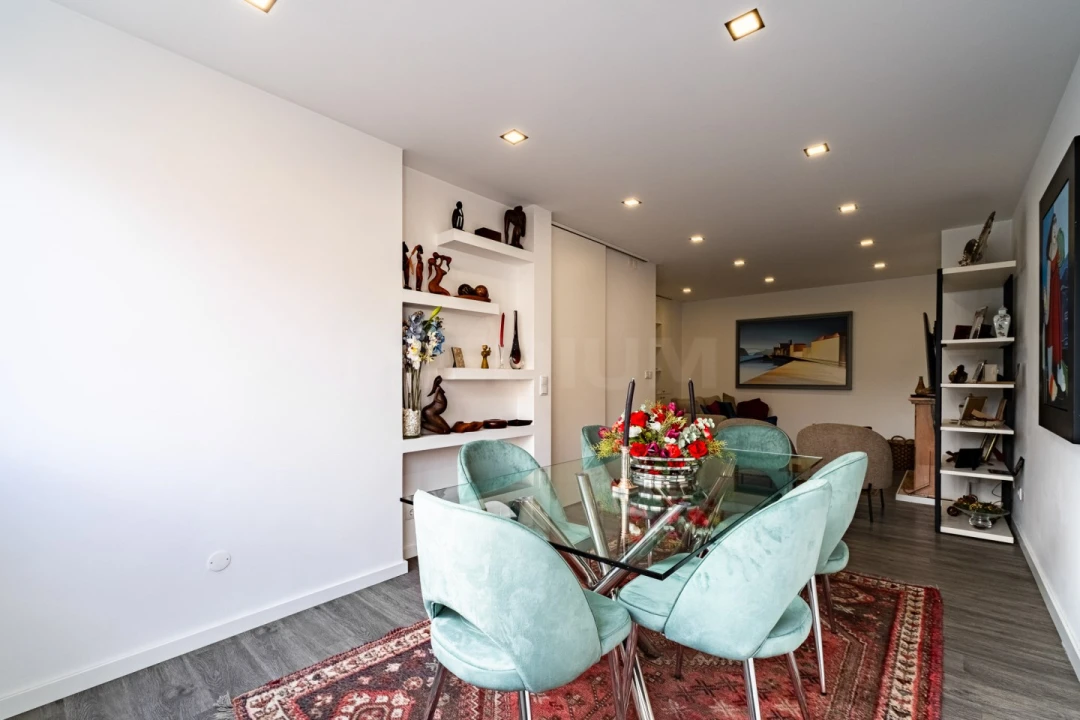 Apartamento T2 para Venda em Ramalde Foto 10