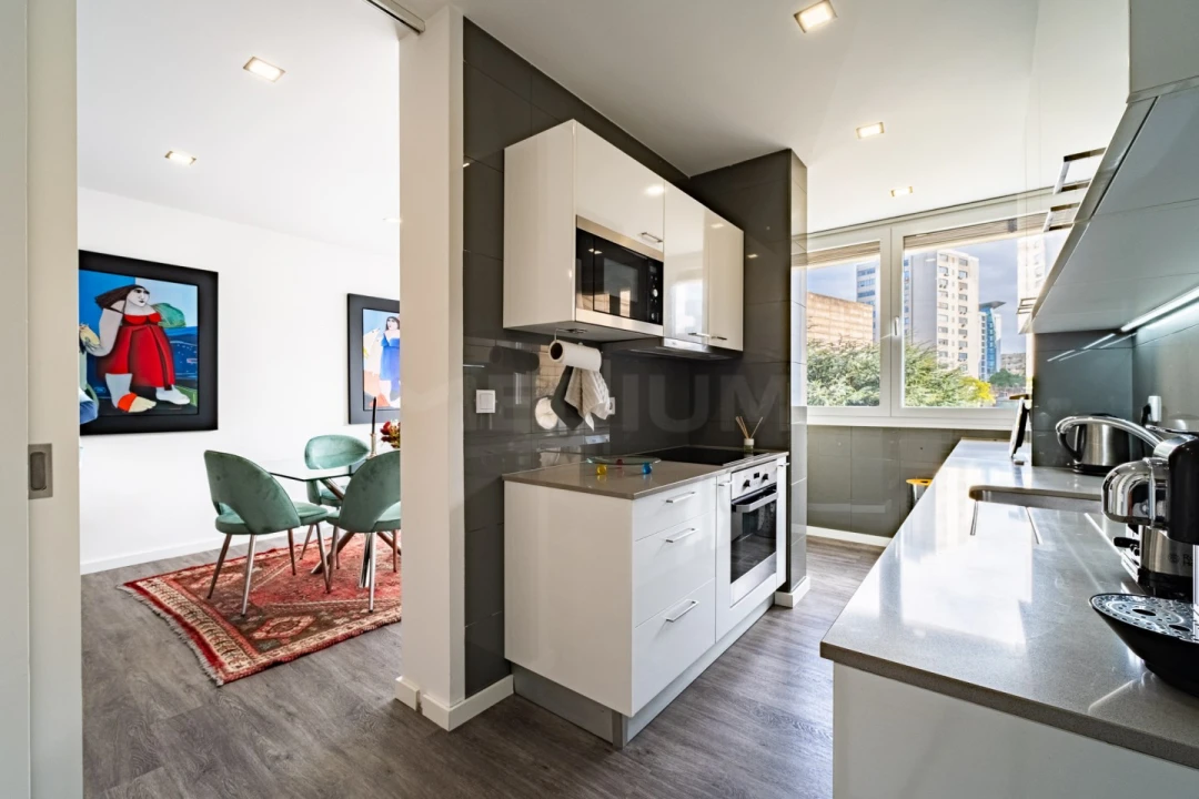 Apartamento T2 para Venda em Ramalde Foto 12