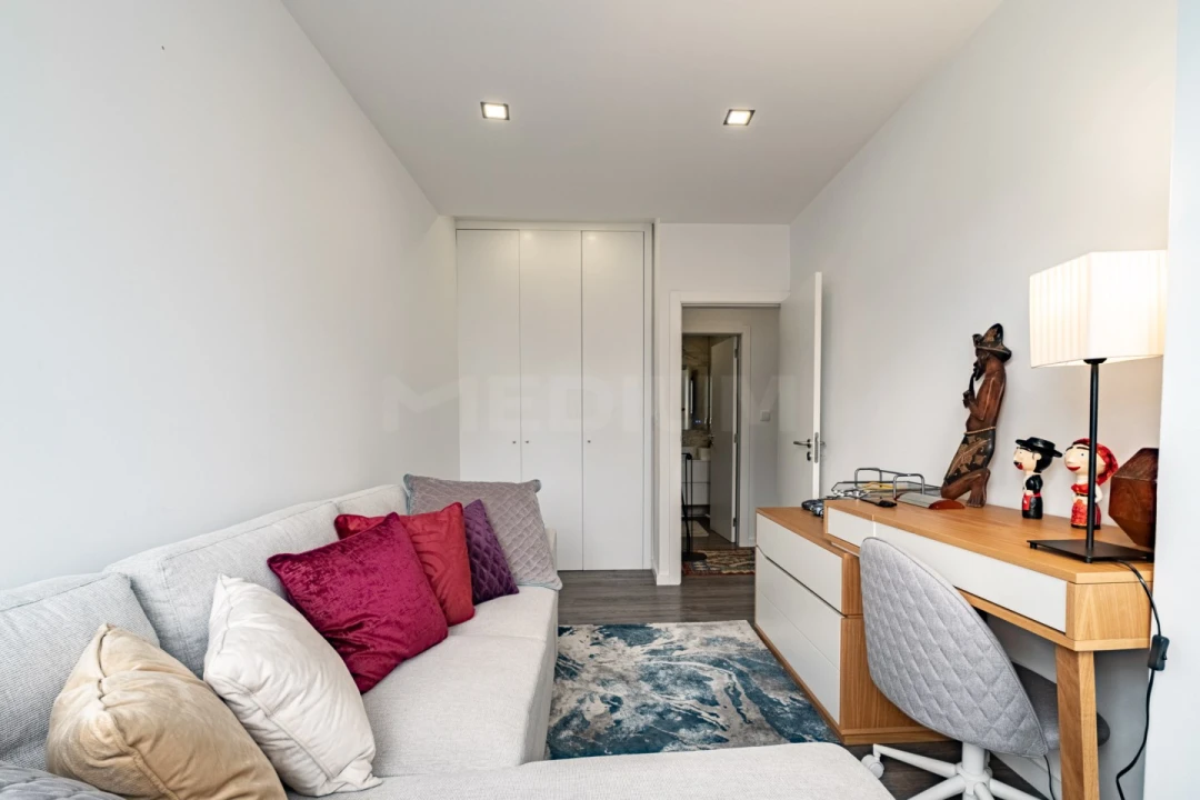 Apartamento T2 para Venda em Ramalde Foto 23