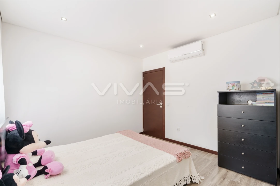 Apartamento T3 para Venda em Alpendorada, Várzea e Torrão Foto 35