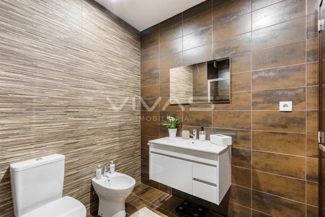 Apartamento T3 para Venda em Alpendorada, Várzea e Torrão Foto 26