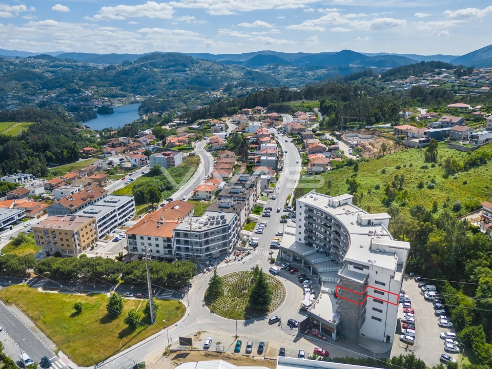 Apartamento T3 para Venda em Alpendorada, Várzea e Torrão Foto 40