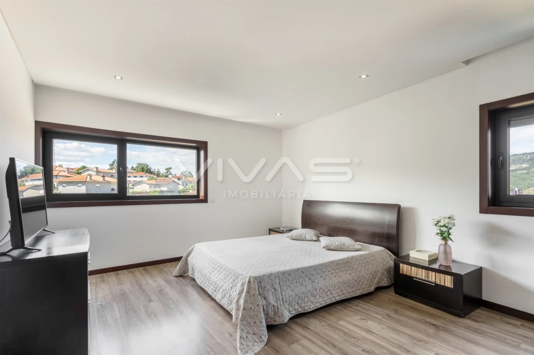 Apartamento T3 para Venda em Alpendorada, Várzea e Torrão Foto 27
