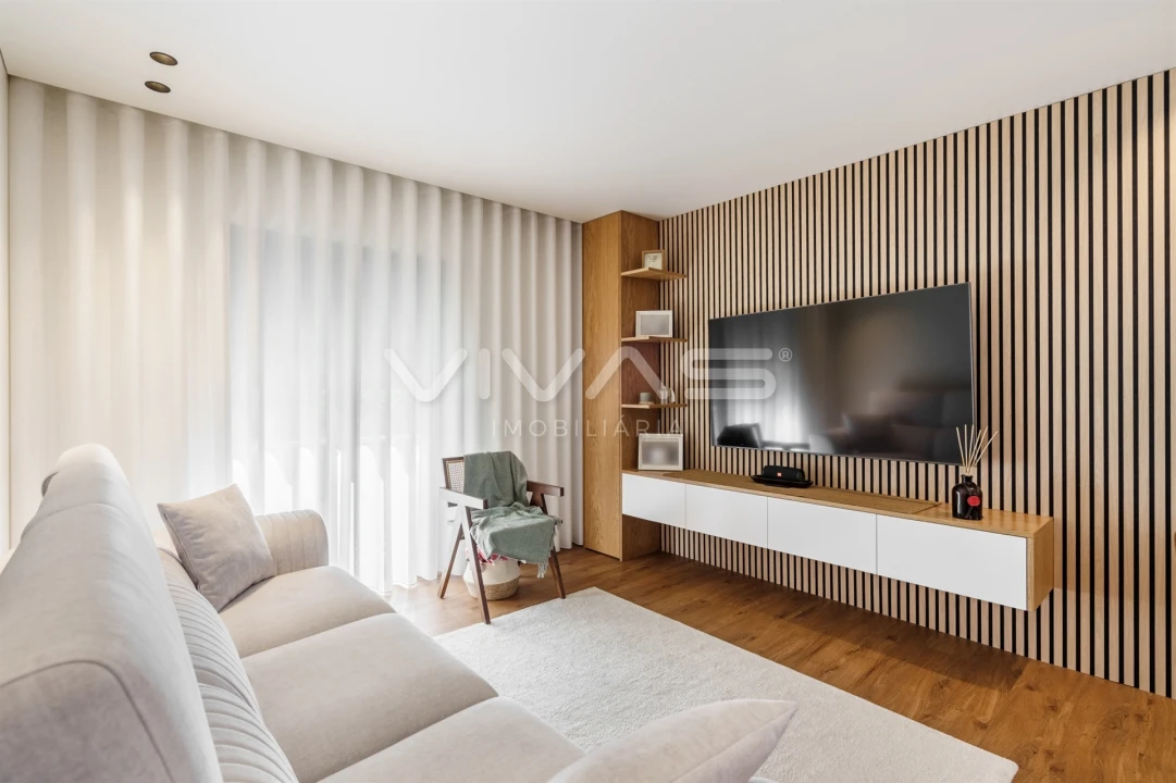 Apartamento T3 para Venda em Lomar e Arcos Foto 1