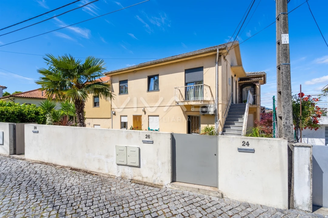 Apartamento T3 para Venda em Lomar e Arcos Foto 32