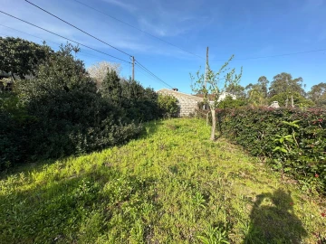 Moradia T4 para Venda em Amares e Figueiredo