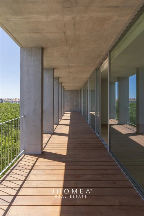 Apartamento T2 para Arrendamento em Glória e Vera Cruz