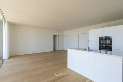 Apartamento T2 para Arrendamento em Glória e Vera Cruz
