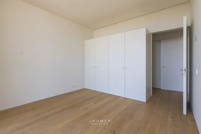 Apartamento T2 para Arrendamento em Glória e Vera Cruz