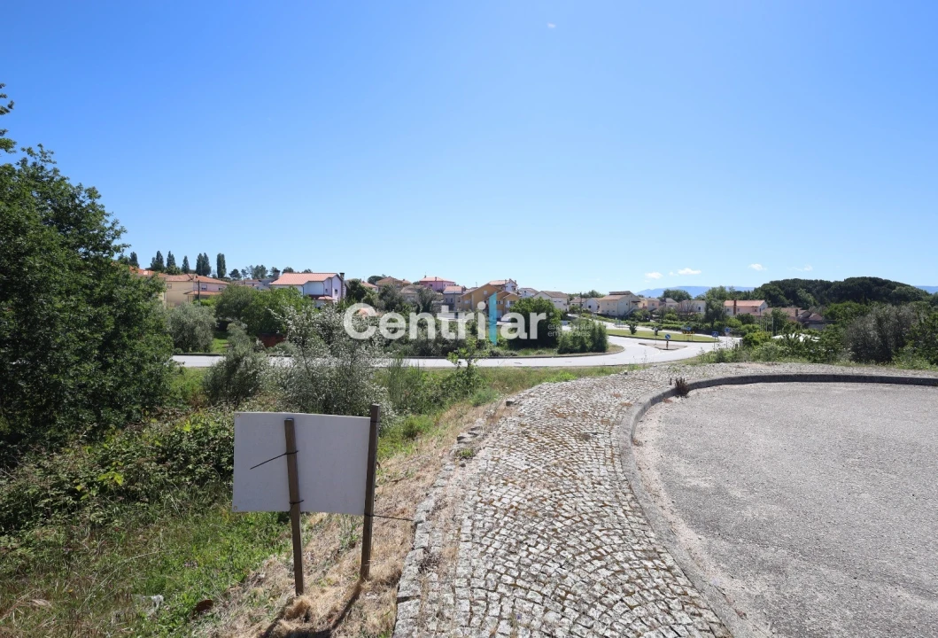 Terreno para Venda em Mangualde, Mesquitela e Cunha Alta Foto 3