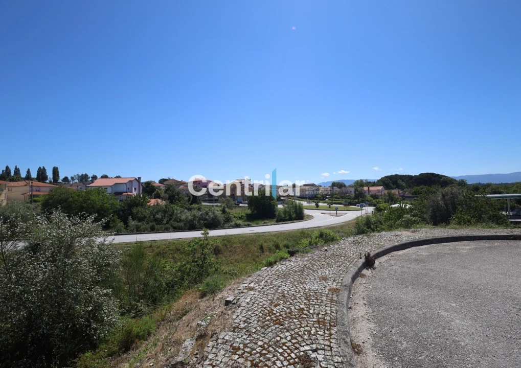 Terreno para Venda em Mangualde, Mesquitela e Cunha Alta Foto 4
