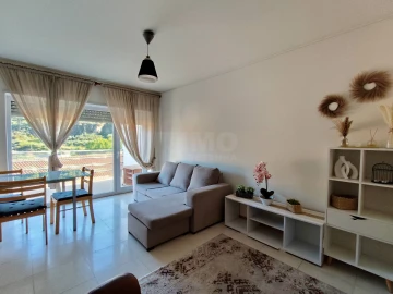 Apartamento T2 para Arrendamento em Covilhã e Canhoso